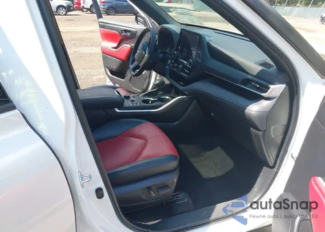 2023 Toyota Highlander Xse z USA, uszkodzony, nr VIN 5TDKDRBH3PS001445